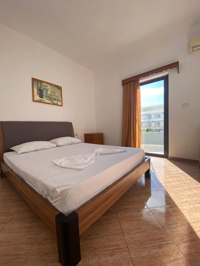 B&B Εξαμίλιο Εξωτερικό φωτογραφία